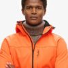 Chaqueta Soft Shell Trekker con capucha