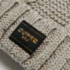 Gorro de punto trenzado