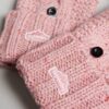 Guantes de punto trenzado