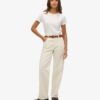 Jeans de talle medio y pierna ancha