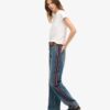 Jeans de talle medio y pierna ancha