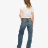 Jeans de talle medio y pierna ancha