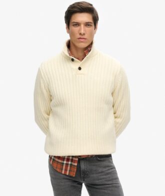 Jersey de canalé con medio abrochado