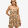 Mini vestido de playa con tirantes