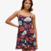 Mini vestido de playa con tirantes