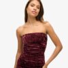 Minivestido bandeau de terciopelo