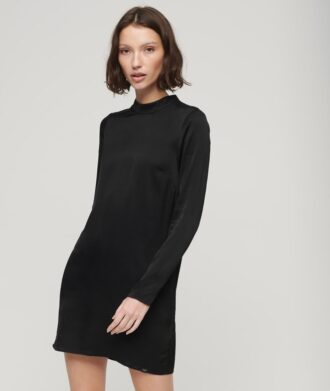 Minivestido de satén con cuello alto
