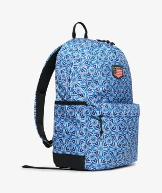 Mochila clásica Montana con parches