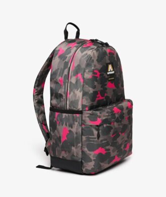 Mochila clásica Montana con parches
