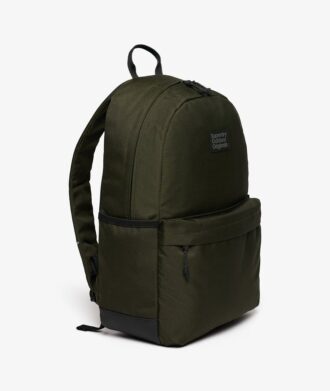 Mochila clásica Montana con parches