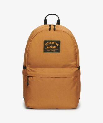 Mochila Montana con parches