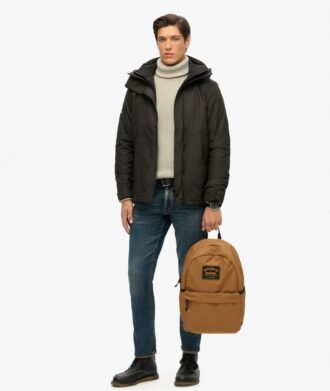 Mochila Montana con parches