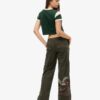 Pantalones cargo bordados de talle bajo