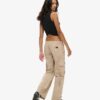 Pantalones cargo de talle bajo y pierna ancha