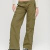 Pantalones cargo de talle bajo y pierna ancha