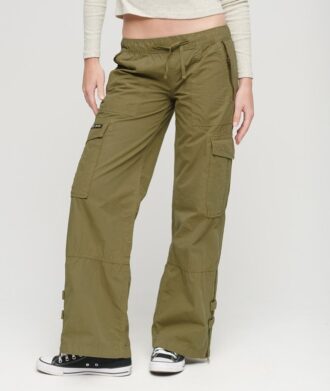 Pantalones cargo de talle bajo y pierna ancha