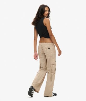 Pantalones cargo de talle bajo y pierna ancha