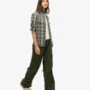 Pantalones cargo de talle bajo y pierna ancha