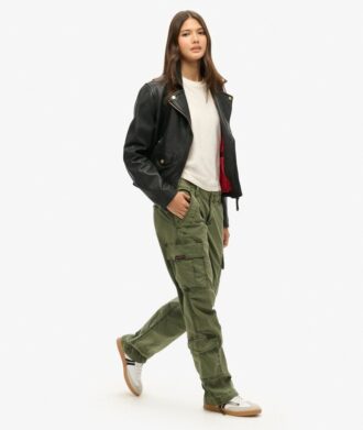 Pantalones cargo rectos de talle bajo