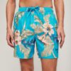 Pantalones cortos de 43 cm con estampado hawaiano reciclado