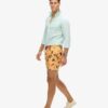 Pantalones cortos de 43 cm con estampado hawaiano reciclado