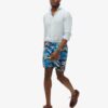 Pantalones cortos de 43 cm con estampado hawaiano reciclado