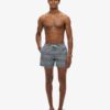 Pantalones cortos estampados de 15 pulgadas fabricados con materiales reciclados
