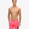 Pantalones cortos reciclados de 17 pulgadas con logotipo de ropa deportiva