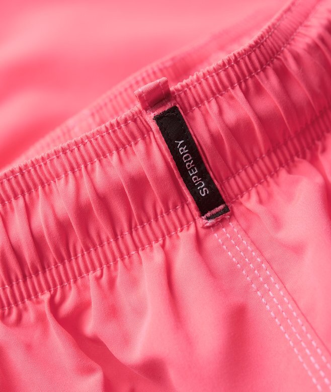 Pantalones cortos reciclados de 17 pulgadas con logotipo de ropa deportiva