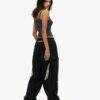 Pantalones holgados de paracaídas