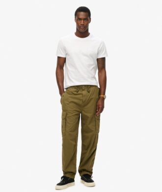Pantalones holgados tipo paracaídas