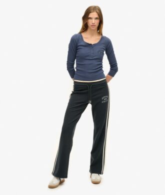 Pantalones jogger acampanados con rayas de Athletic Essentials