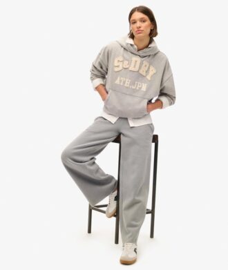 Sudadera con capucha oversize con apliques de Athletic Essentials