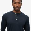 The Merchant Store – Camiseta Henley de jersey