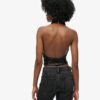 Top con cuello halter y volantes de lentejuelas