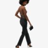 Top con cuello halter y volantes de lentejuelas