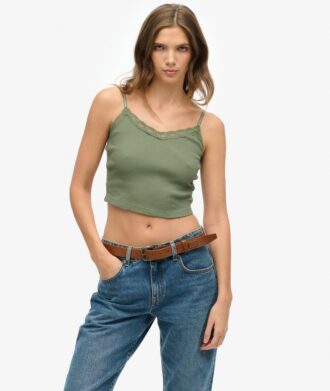 Top corto con tirantes y ribete de encaje de Athletic Essentials