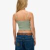 Top corto con tirantes y ribete de encaje de Athletic Essentials