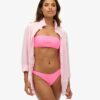 Top de bikini bandeau con logotipo