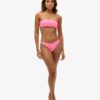 Top de bikini bandeau con logotipo