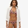 Top de bikini triangular con espalda cruzada