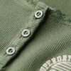 Top deportivo con botones