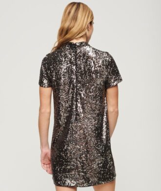 Vestido de camiseta de cuello alto con lentejuelas