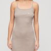Vestido de tirantes con ribete bordado