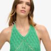 Vestido largo con cuello halter de croché Vestido largo con cuello halter de croché