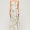 Vestido largo con volantes