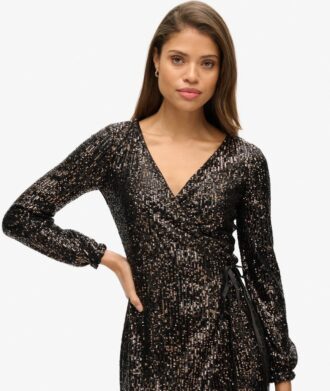 Vestido largo cruzado con lentejuelas