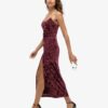 Vestido largo de terciopelo con diamantes