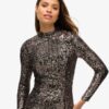Vestido midi con lentejuelas y espalda descubierta
