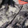 Vestido midi con tirantes y botones estampados